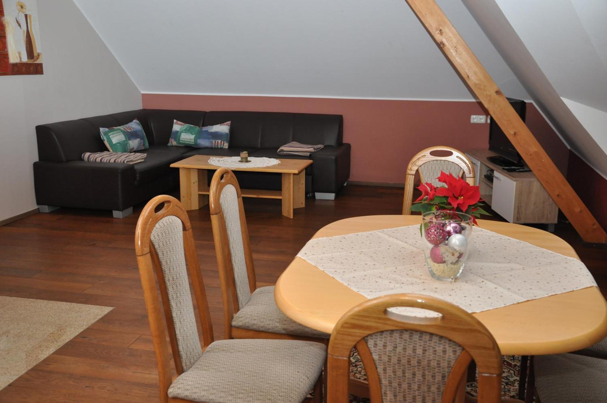 Haaghof Ertl Apartment Bilik gambar